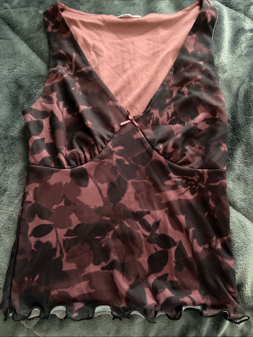 Ardene Mauve and Black Floral Short Sleeve Top
